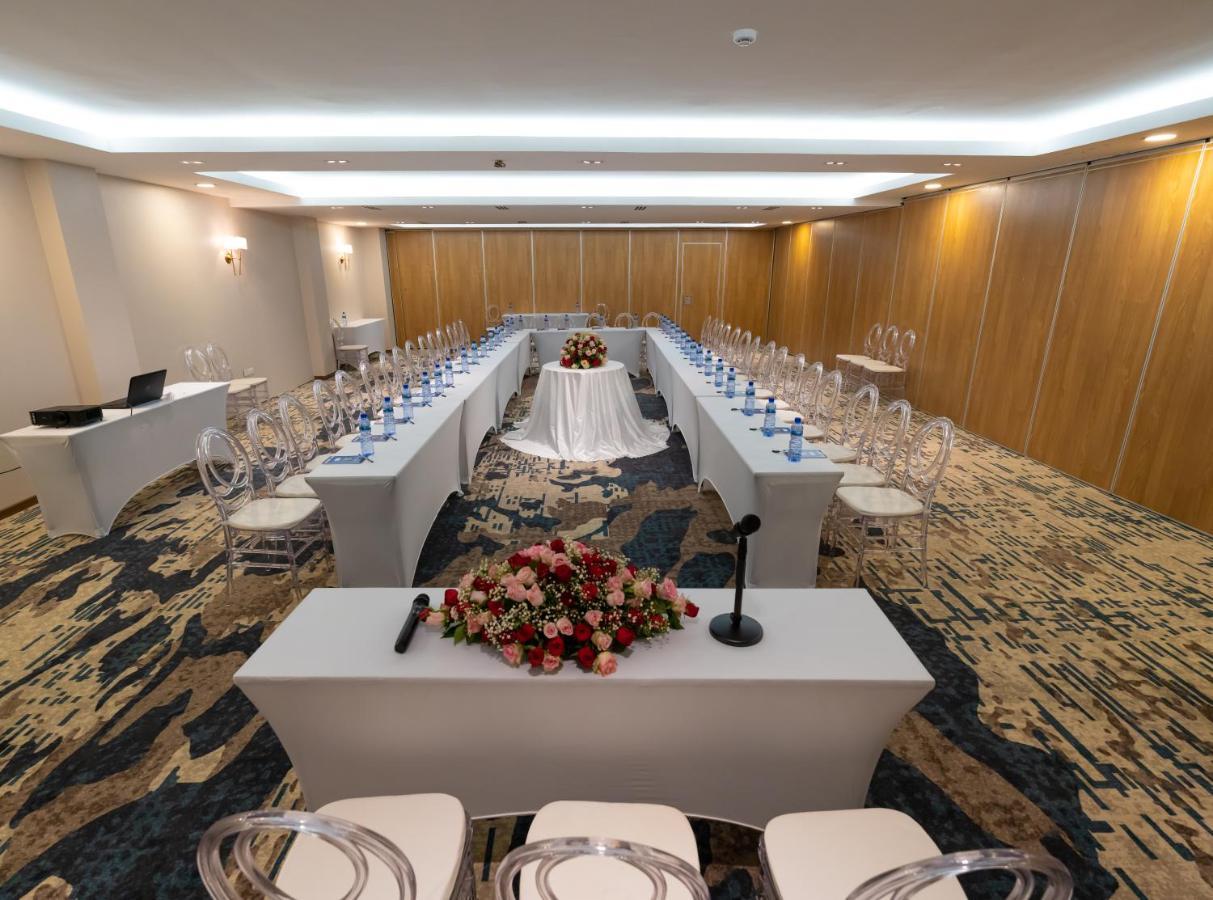 Stay Easy Plus Hotel Addis Ababa Bagian luar foto