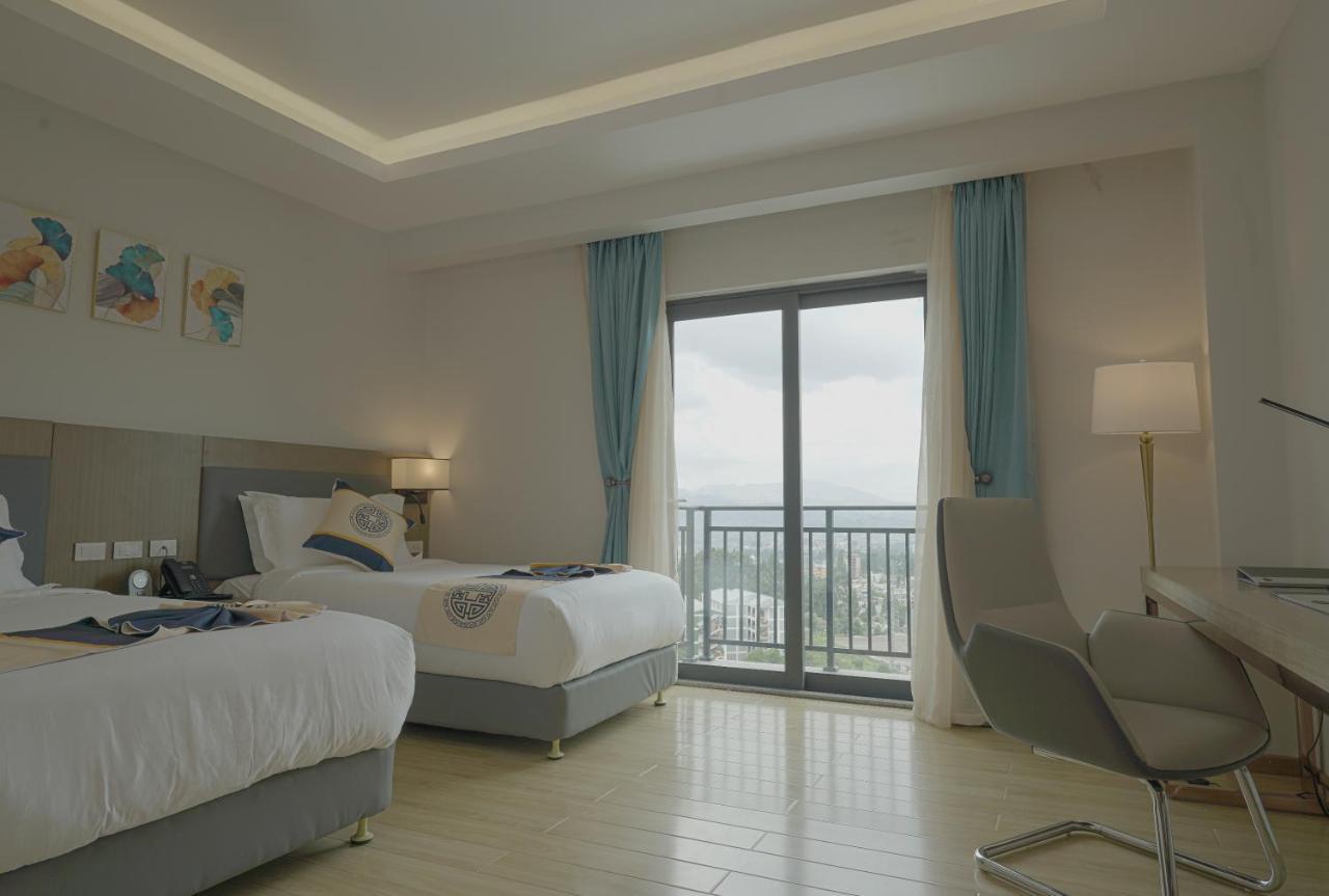 Stay Easy Plus Hotel Addis Ababa Bagian luar foto
