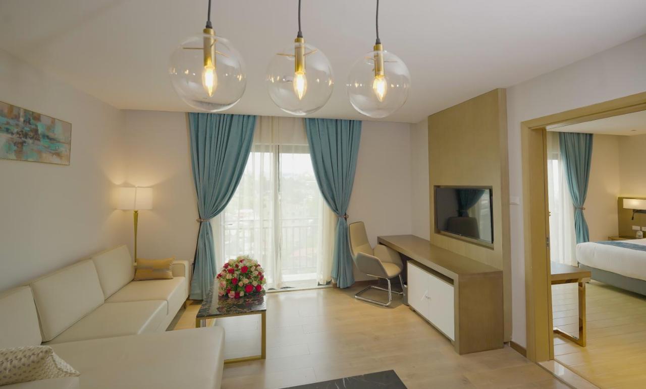 Stay Easy Plus Hotel Addis Ababa Bagian luar foto